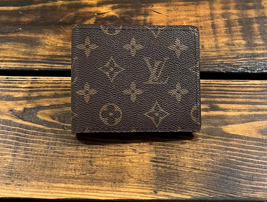Billetera carmelita LV (Hombre)
