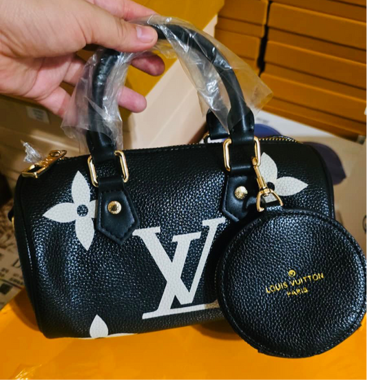 Cartera Lv