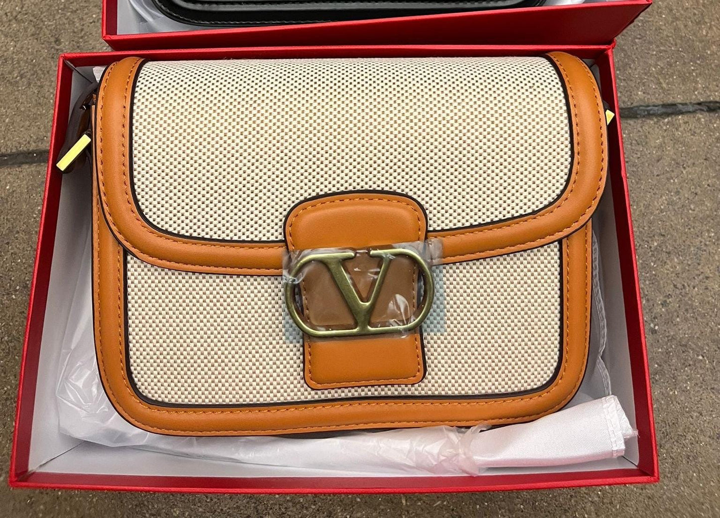 Valentino/Elegancia y Glamour!!