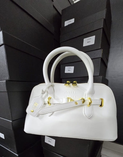 Miu Miu !!//Aventure mini Nappa