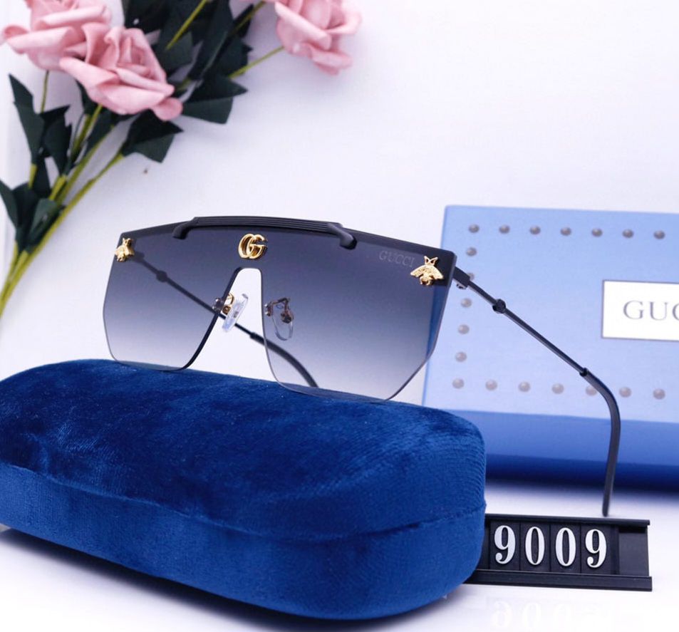 Gucci con Estuché y Caja